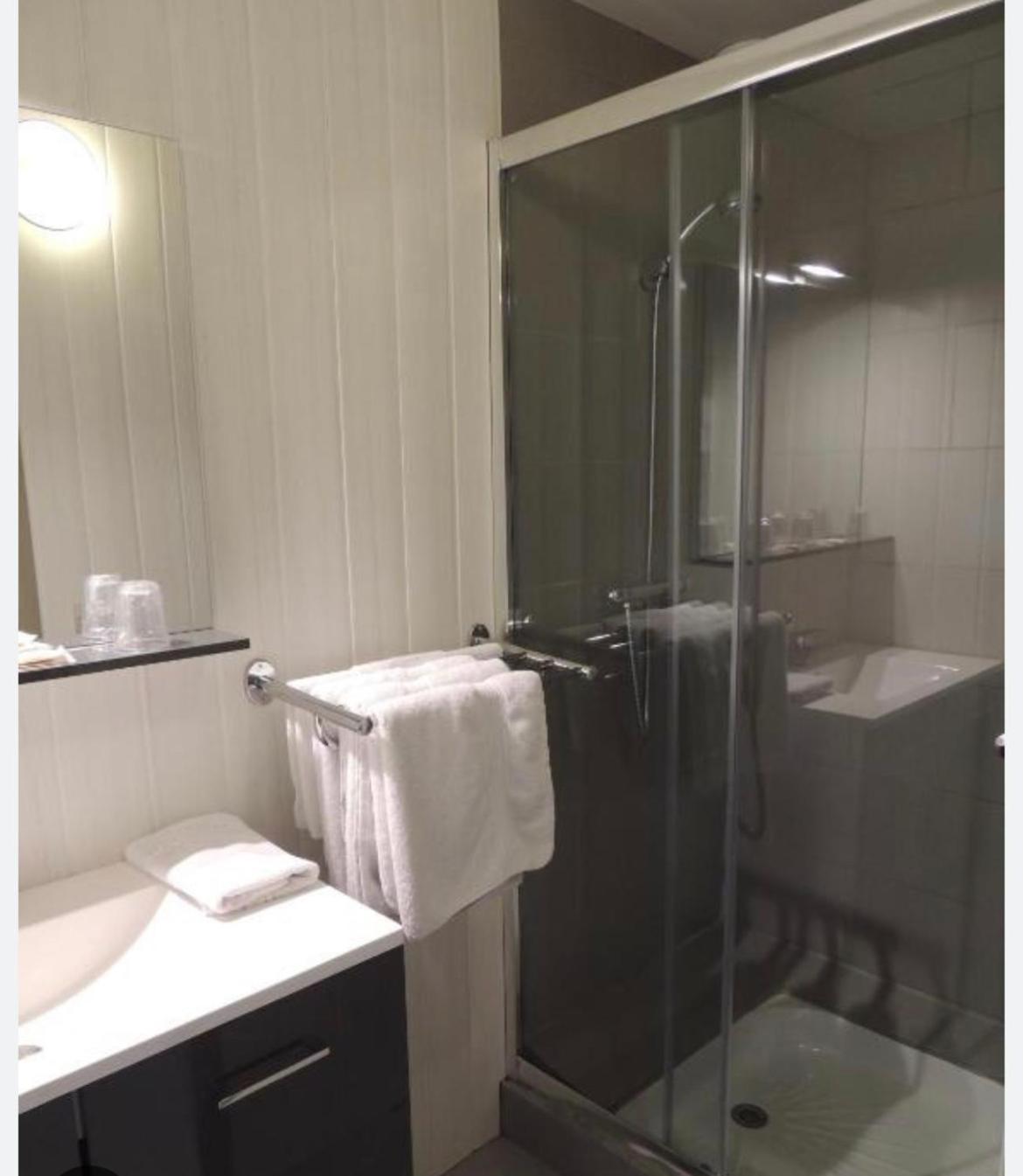 Hotel Auberge Des Charmilles Sainte-Soulle Habitación foto