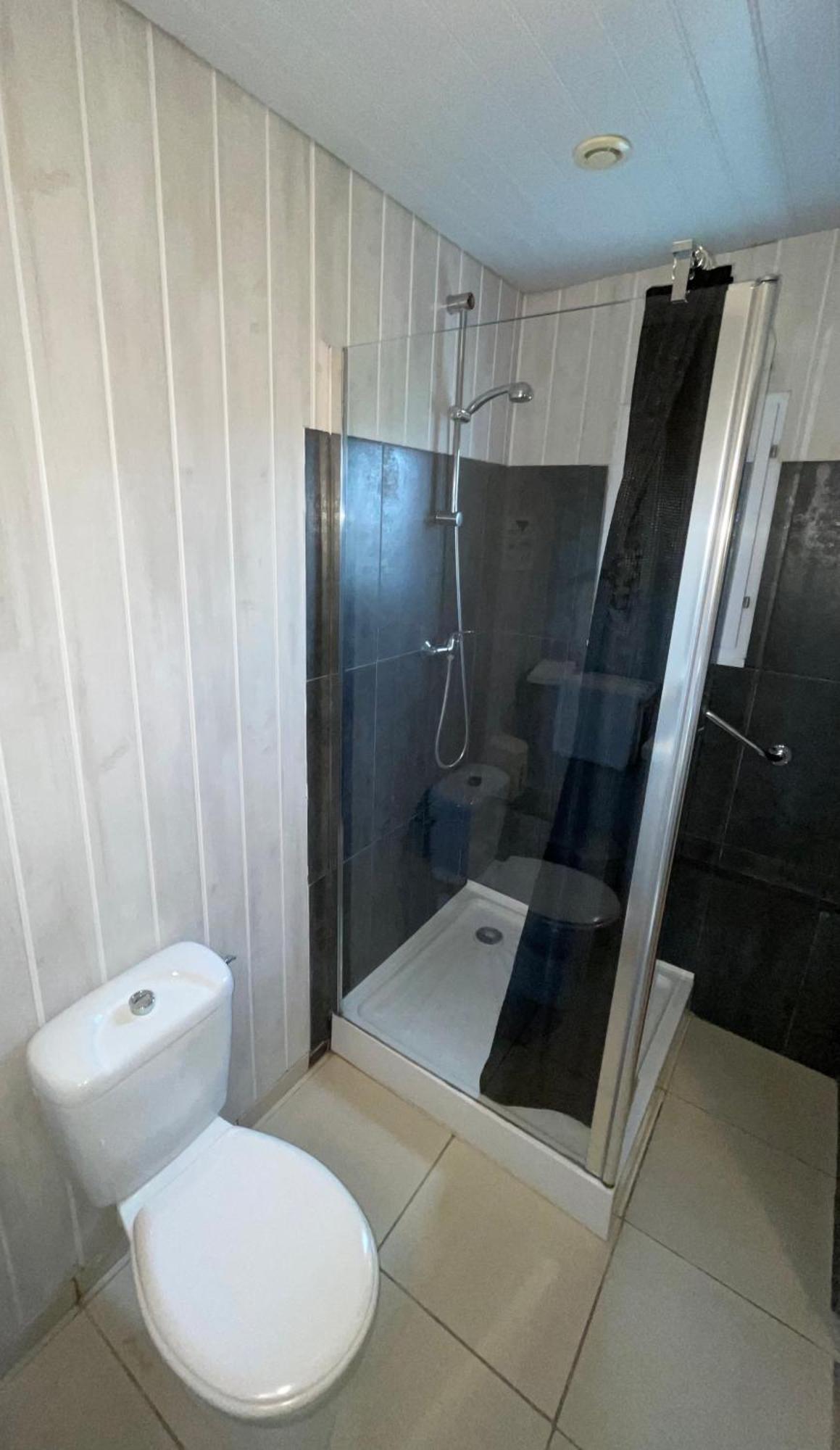 Hotel Auberge Des Charmilles Sainte-Soulle Habitación foto